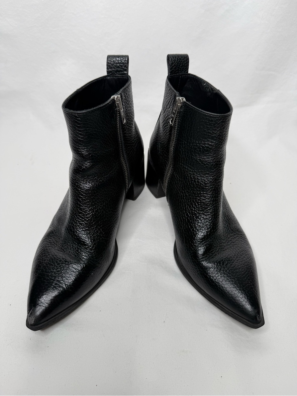 Everlane The Boss Boot Womens 7.5 Black Pebbled Leather Pointed Toe Ankle Boots